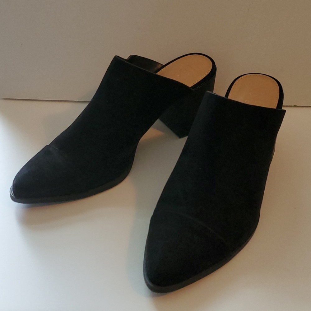 Lauren Conrad Mules